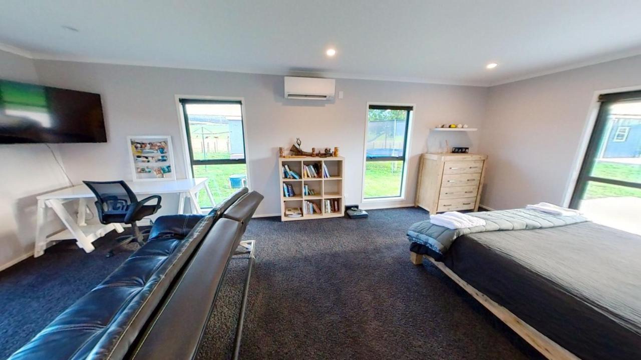 Full Holiday Home To Yourself, Up To 21 Guests Atiamuri Eksteriør billede