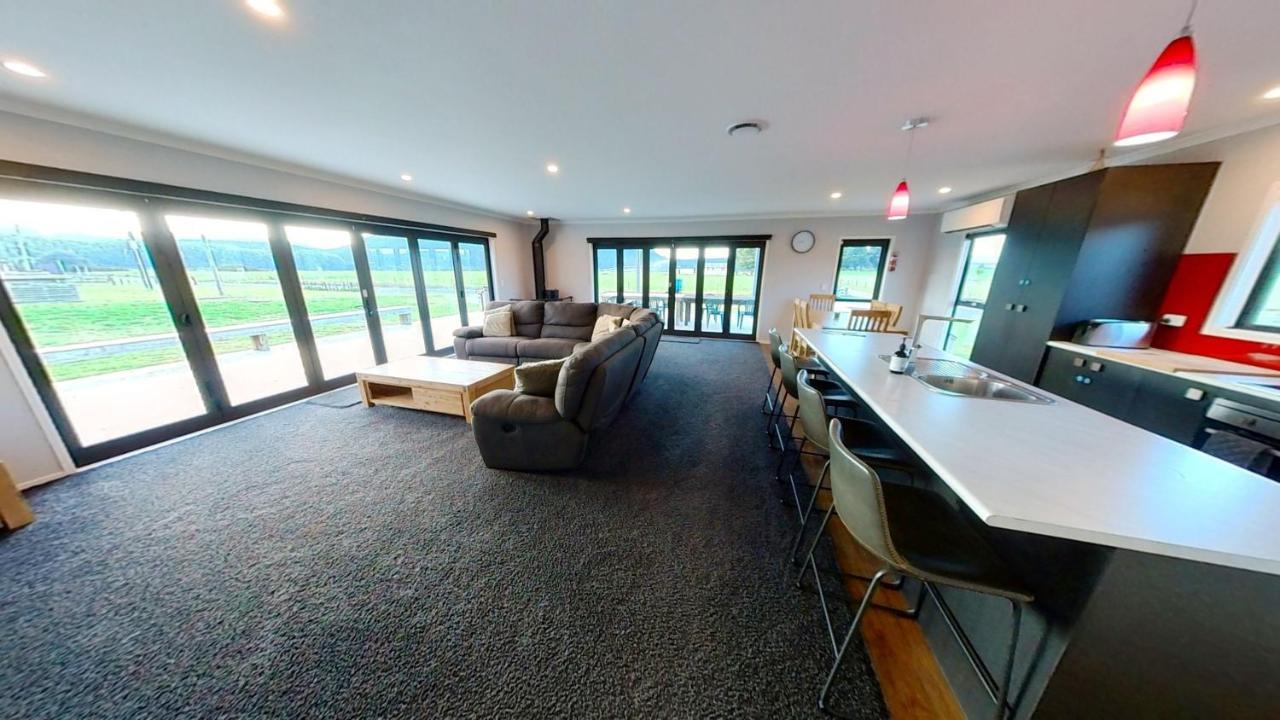 Full Holiday Home To Yourself, Up To 21 Guests Atiamuri Eksteriør billede