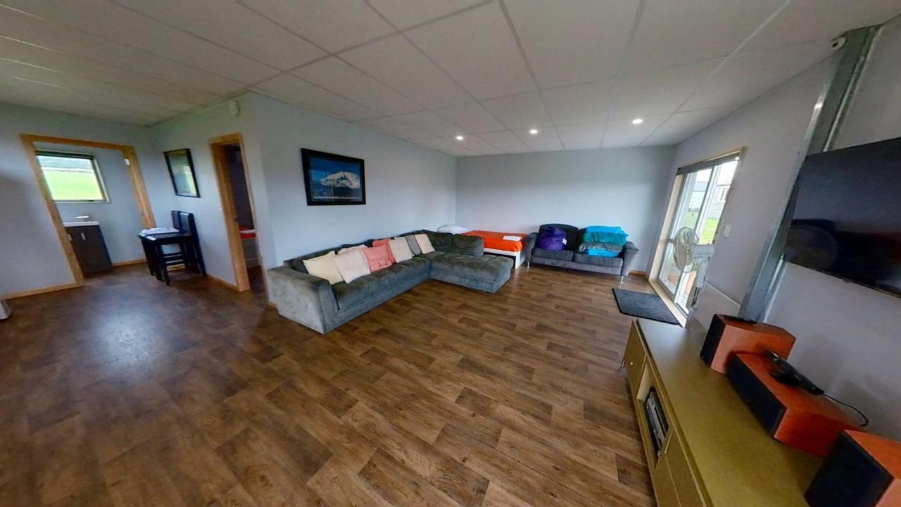 Full Holiday Home To Yourself, Up To 21 Guests Atiamuri Eksteriør billede