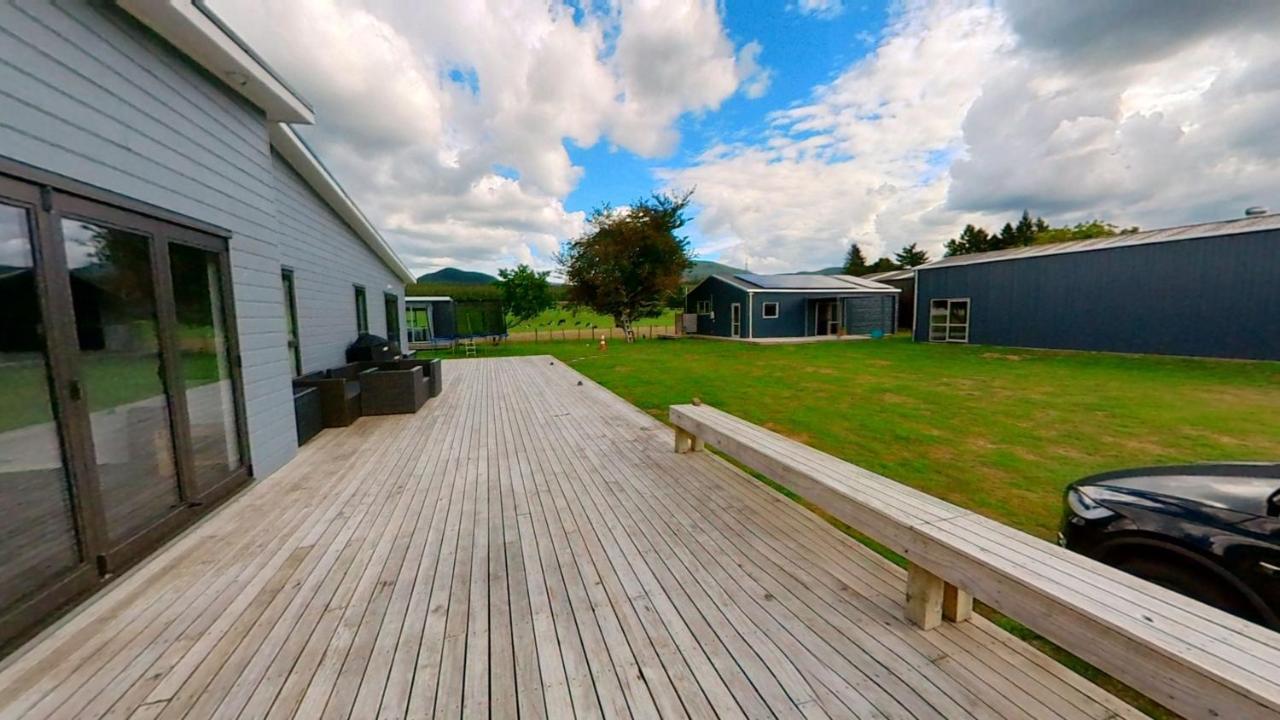 Full Holiday Home To Yourself, Up To 21 Guests Atiamuri Eksteriør billede